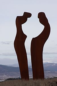 Archivo:Escultura Carlos Ciriza (012)