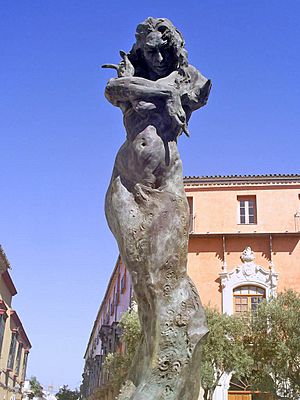 Archivo:Estatua Lola Flores Jerez