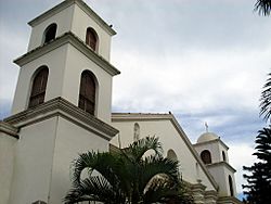 Iglesia San Juan Bautista Nahuizalco.JPG