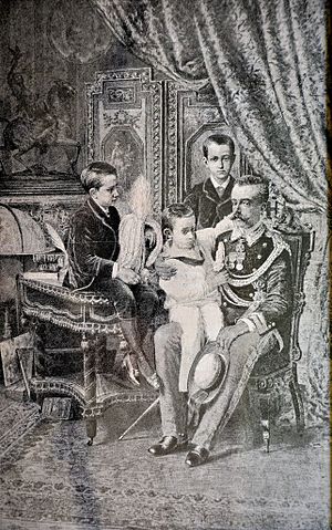 Archivo:Il principe Amedeo ed i suoi figli