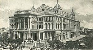 Archivo:La Plata - Postal Teatro Argentino - 1904