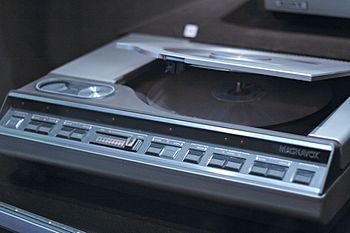 Archivo:Magnavox Laserdisc player