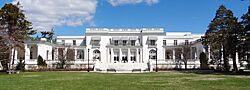 Murry Guggenheim House, West Long Branch, NJ - south view.jpg