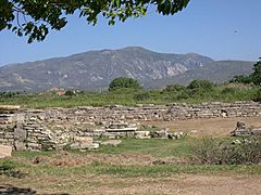 Archivo:Samos ruins1