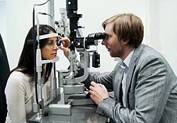 Slit lamp examination.jpg