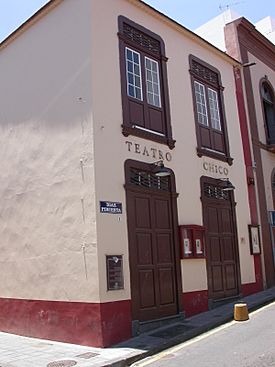 Teatro Chico.jpg