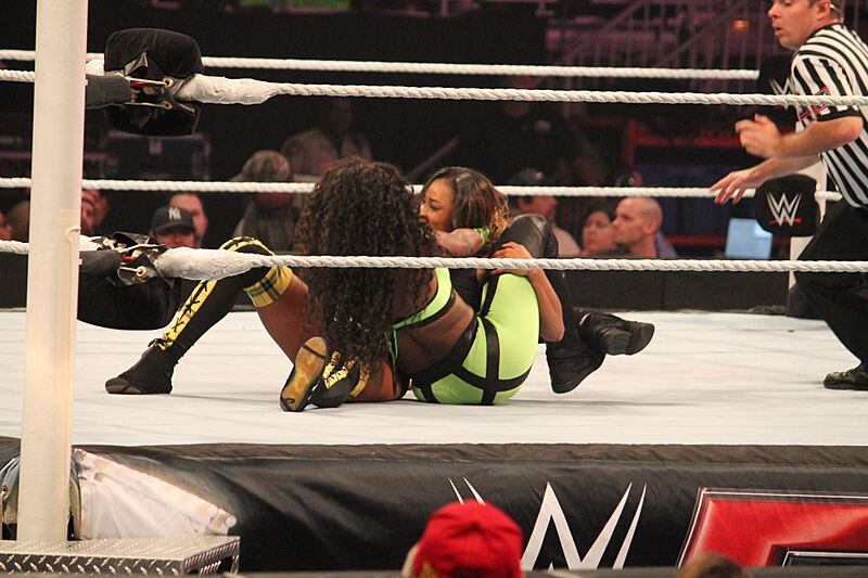 WWE Raw IMG 7724 (15352221581)