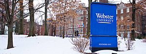 Archivo:Webster University in the snow, 2014