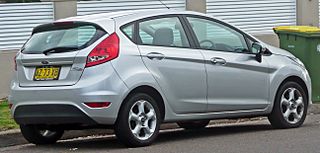 2009-2010 Ford Fiesta (WS) Zetec 5-door hatchback 02.jpg