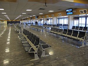 Archivo:Aeropuerto de Hermosillo 7