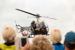 Agusta-Bell 47 D-HWAL met Brandweerman Sam.jpg