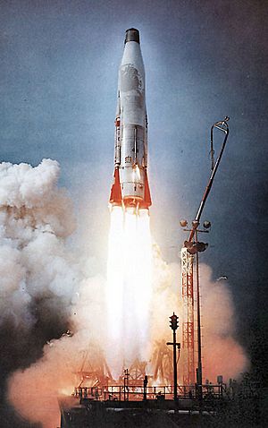 Archivo:Atlas-B ICBM