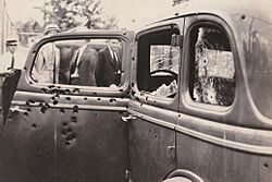 Archivo:Bonnie Clyde Car