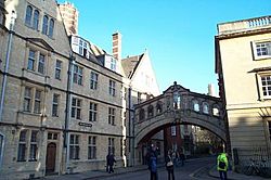Archivo:Bridge of Sighs Oxford 20040124