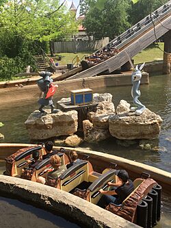 Archivo:Bugs' White Water Rapids at SFFT