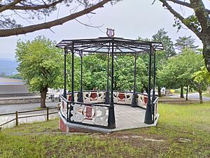 Archivo:Campo da festa (Sarandon) (2)