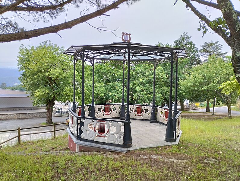 Campo da festa (Sarandon) (2)