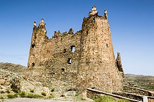 Archivo:Castillo de Jarque