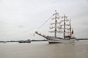 Archivo:EVENTO NÁUTICO "GUAYAQUIL A TODA VELA". GUAYAQUIL, 03-05-2022 (52048351270)