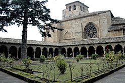 Estella. Claustro de San Pedro de la Rua