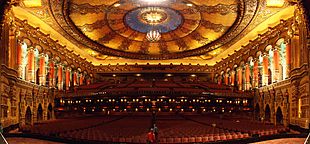 Archivo:Fox Theatre Detroit interior
