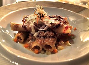 Archivo:Genovesesauce