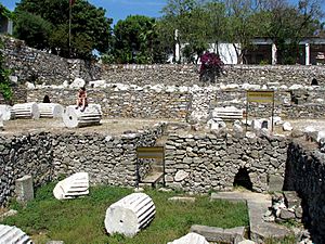 Archivo:Halicarnassus Mausoleum