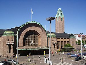 Archivo:Helsinki Hauptbahnhof 2005 08