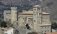 Iglesia de San Pedro y castillo, Cornago, La Rioja, España, 2021-08-31, DD 43