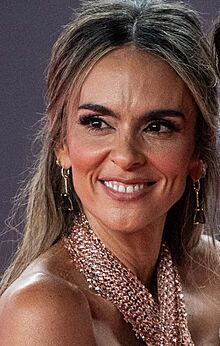 Karen Martínez en Gala de los Latin Grammy, 41 (cropped).jpg