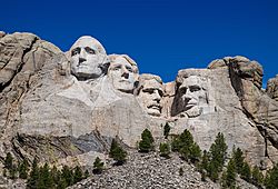 Mount Rushmore detail view (100MP).jpg