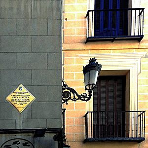 Archivo:PLAZUELA DE SAN GINÉS, MADRID, SPAIN