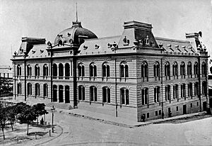 Archivo:Palacio de Correos y Telegrafos de Buenos Aires