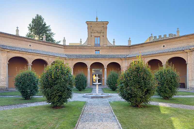Patio of Universidad Sertoriana