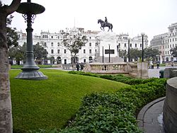 Archivo:Plaza de San Martín