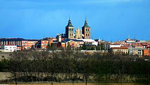 Archivo:Spain.Leon.Astorga.Catedral.de.Santa.María