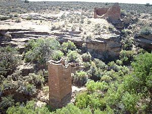 Archivo:Squaretower