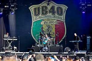 UB40 feat. Ali Campbell, Astro & Mickey Virtue - 2018174193650 2018-06-23 Rock the Ring - 1D X MK II - 1061 - AK8I6742.jpg