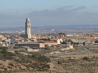 05 Sant Martí de Maldà des del castell de Maldà.jpg