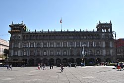 Archivo:Antiguo Palacio del Ayuntamiento - 3