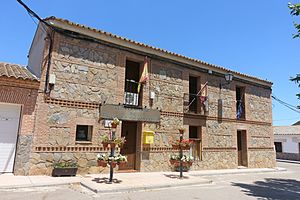 Archivo:Ayuntamiento de Villarejo de Montalbán