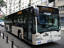 Archivo:Bucharest Citaro bus 3