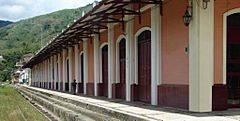 Archivo:Cisneros-Antigua Estacion-Antioquia