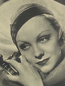 Claire Dodd Argentinean Magazine AD (cropped).jpg
