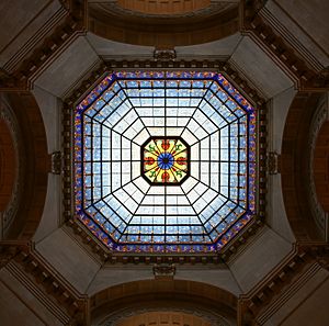 Archivo:Indiana State Capitol dome 2