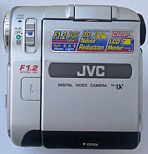 Archivo:JVC GR-DX28EK