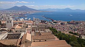Archivo:Napoli - Maschio Angioino - 202209302342 3