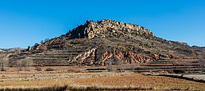 Archivo:Paisaje en Segura de los Baños, Teruel, España, 2017-01-04, DD 82