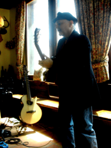 Phil Keaggy.png