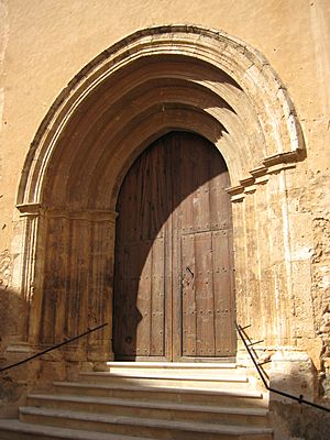 Archivo:Portada principal de l'església de Canet lo Roig